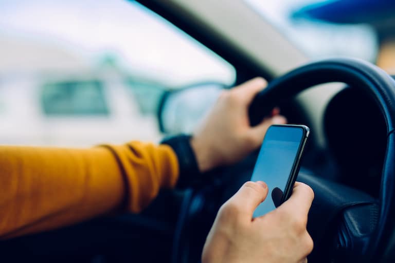 Proposed Distracted Driving Bill Could Make Roads Safer